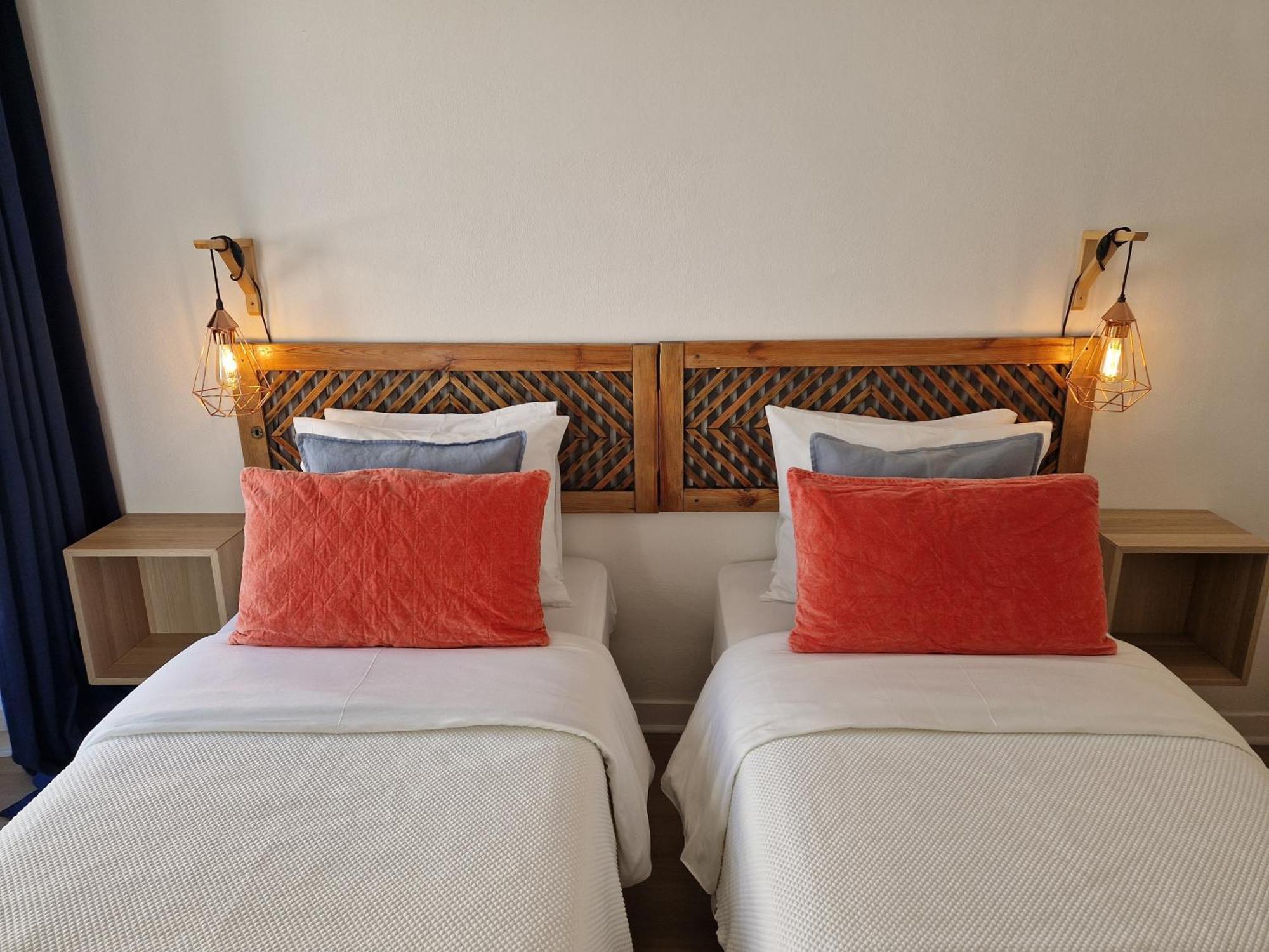 Bea'S Bed & Breakfast ตาวิรา ภายนอก รูปภาพ